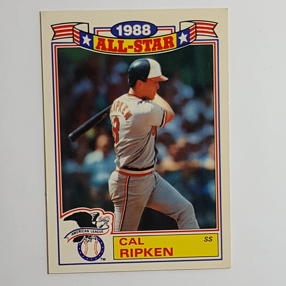 1989 Topps Cal Ripken - Picture 2 of 3